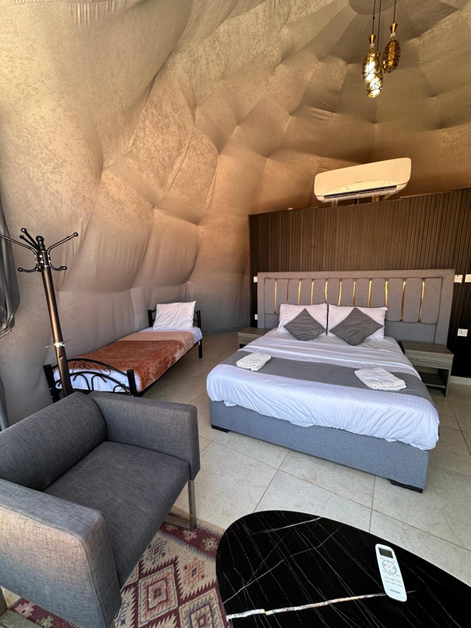 Fabulous Wadi Rum Exterior photo