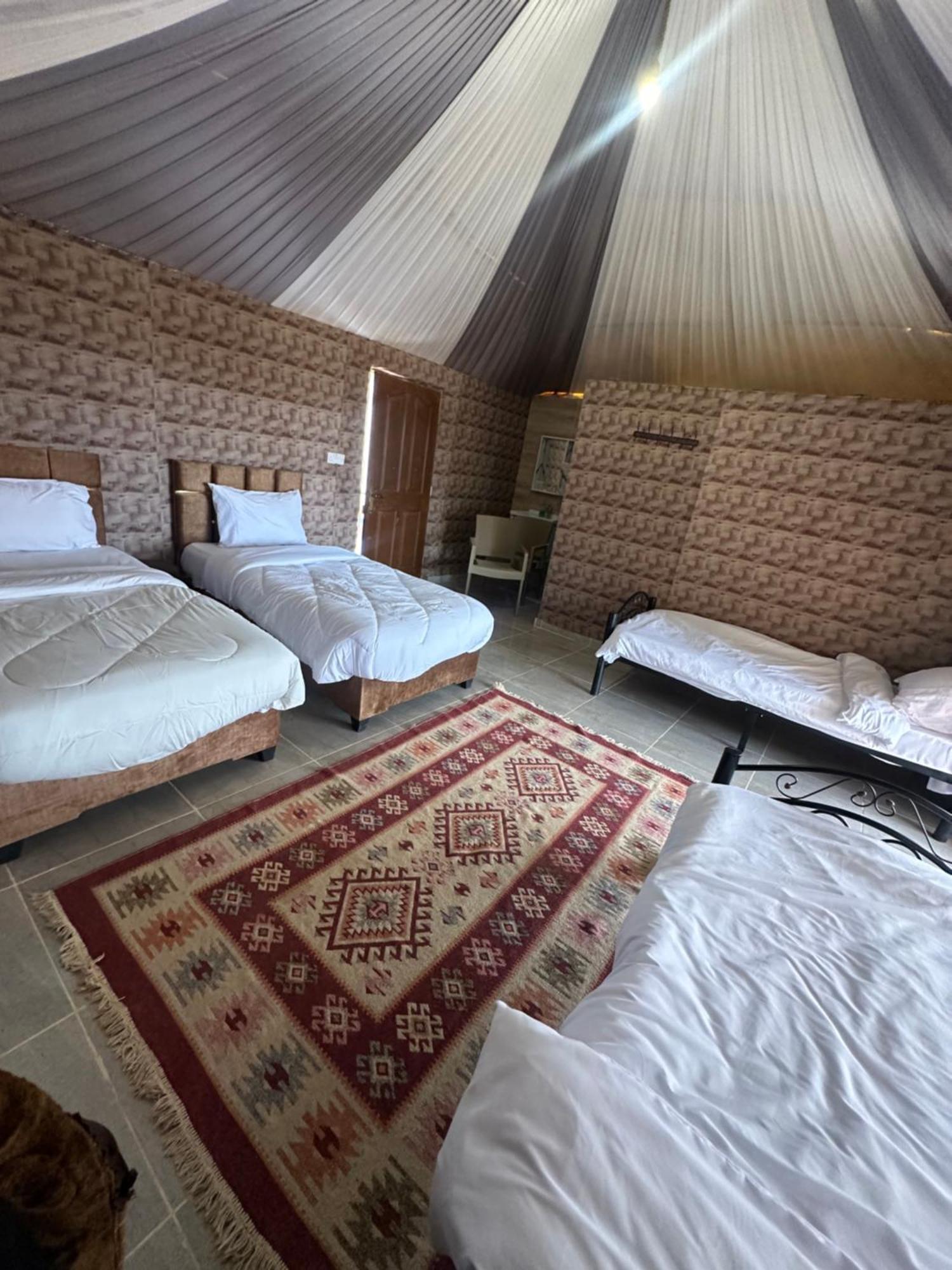 Fabulous Wadi Rum Exterior photo