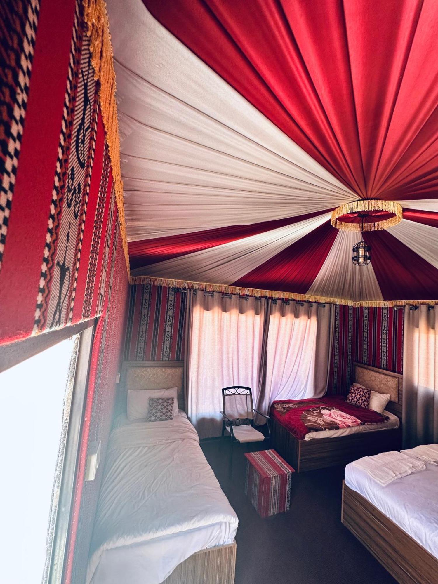 Fabulous Wadi Rum Exterior photo